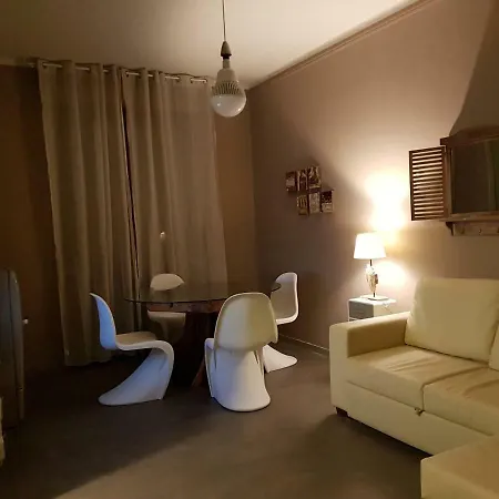 Apartman Saint George's House Centro-stazione-ospedali Alessandria